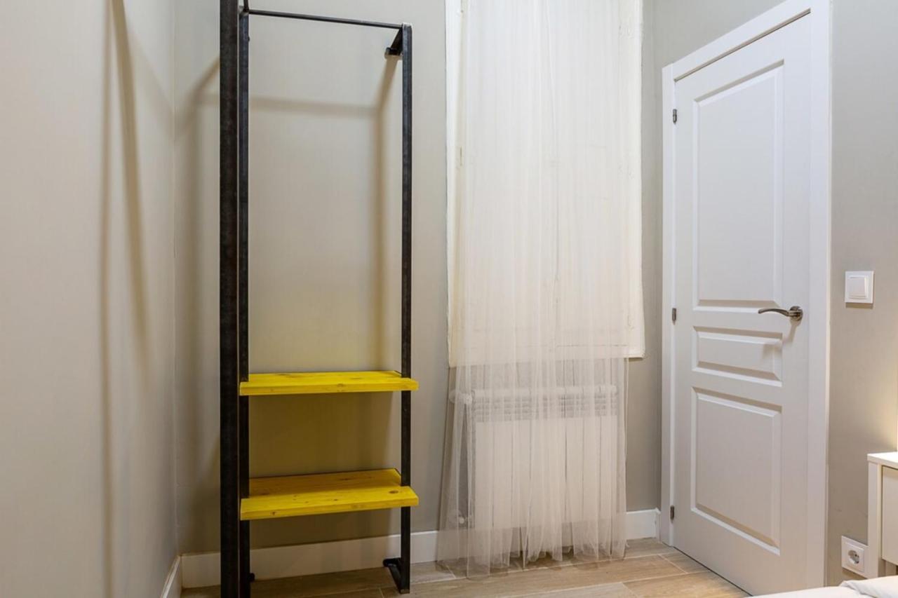 Cosy 2 Bedroom Apartment In Chamberi Мадрид Екстериор снимка